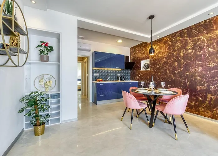 Deluxe Cosmopolit apartment